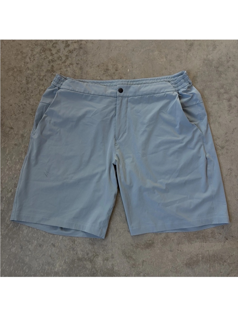 Lululemon commission board shorts SMALL STAIN SEE PHOTOS